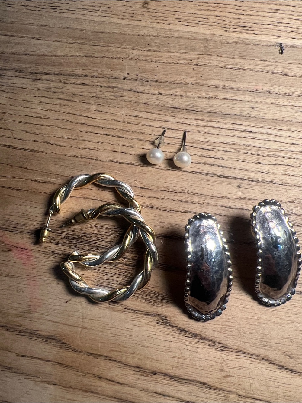 Mixed Metal Twisted Hoop Earrings with faux Pearl Studs